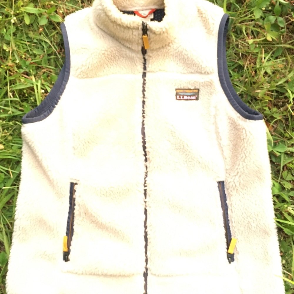 Women’s size Large comfy cozy thick fleece vest